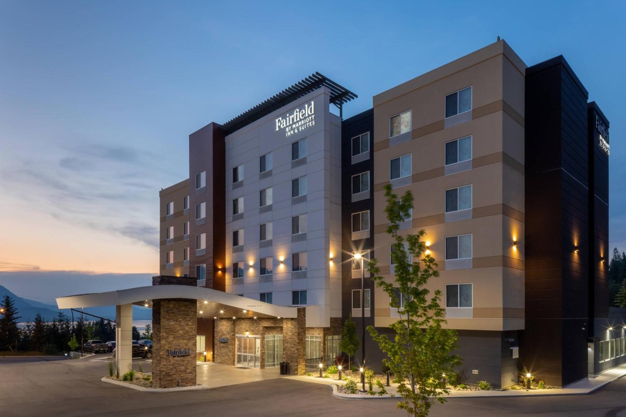 Fairfield Inn & Suites By Marriott Salmon Arm Zewnętrze zdjęcie